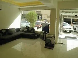Al Janadriyah Suites 7 リヤード 2*,  サウジアラビア